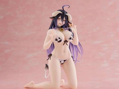 Figurine officielle Overlord représentant Albedo en version Teacher Style Ver., 13 cm, fabriquée par Taito, avec une pose élégante et des finitions détaillées