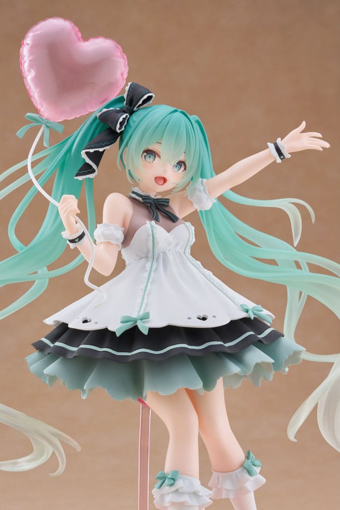 Hatsune Miku : Figurine AMP+ Hatsune Miku Birthday 2025 Party