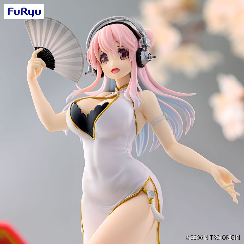 SUPER SONICO – Trio-Try-iT Sonico White Cheongsam portrait