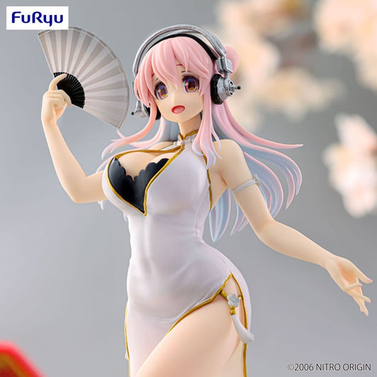 SUPER SONICO – Trio-Try-iT Sonico White Cheongsam portrait