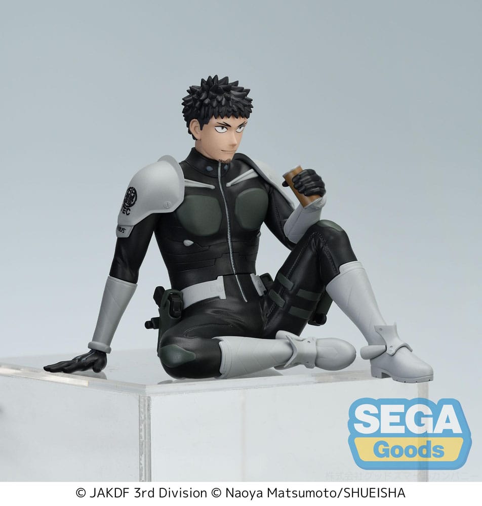 Kaiju N°8 Figurine Perching Kafka Hibino Break Time 8 cm