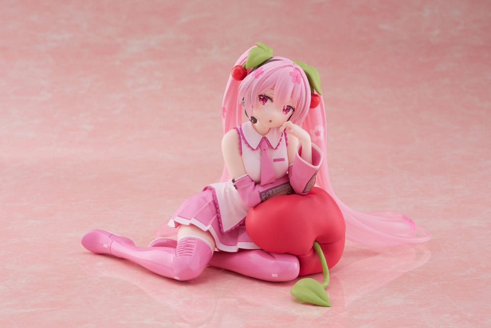 Hatsune Miku Figurine Sakura Miku Cherry Cushion