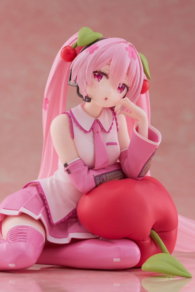 Hatsune Miku Figurine Sakura Miku Cherry Cushion